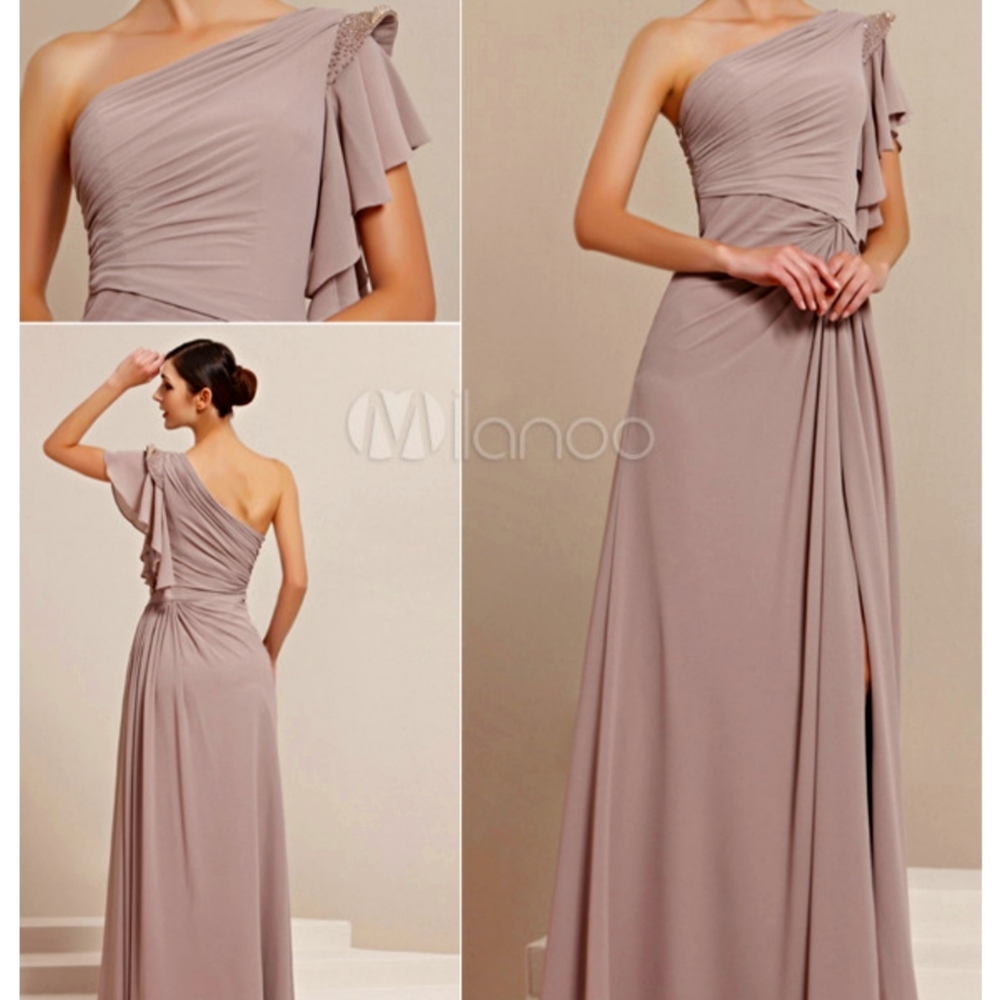 Elegant Ruffle Chiffon Floor Length Formal Gown